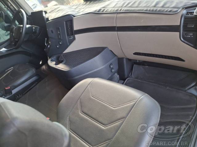 2023 MERCEDES BENZ ACTROS 