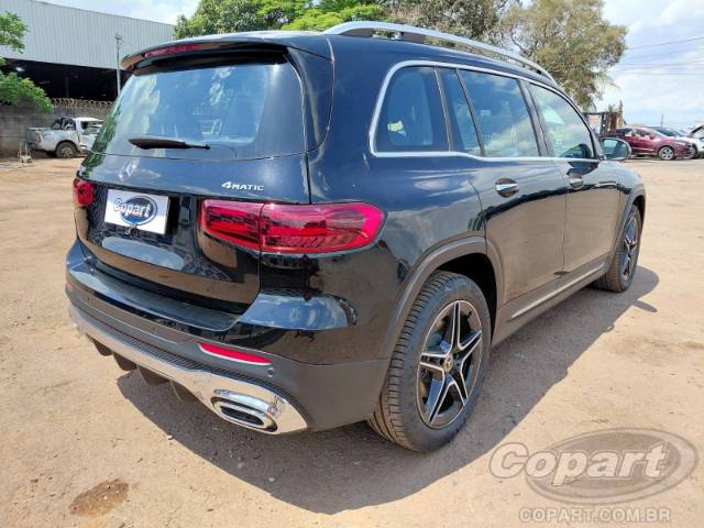2025 MERCEDES BENZ GLB 