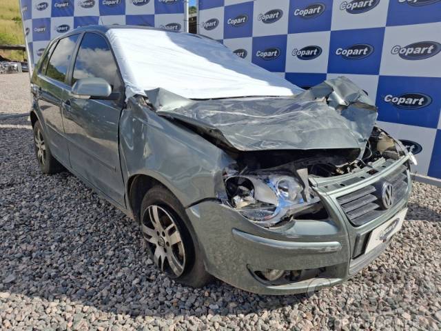 2011 VOLKSWAGEN POLO 