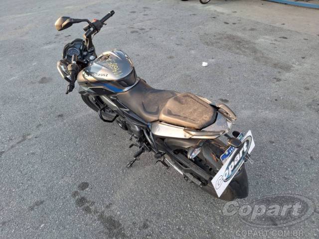 2025 BAJAJ DOMINAR 
