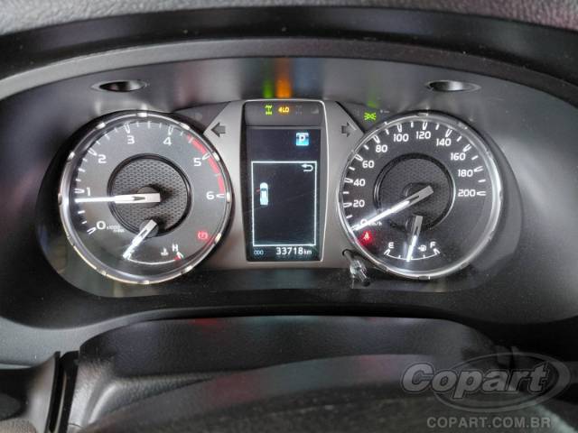 2025 TOYOTA HILUX CD 