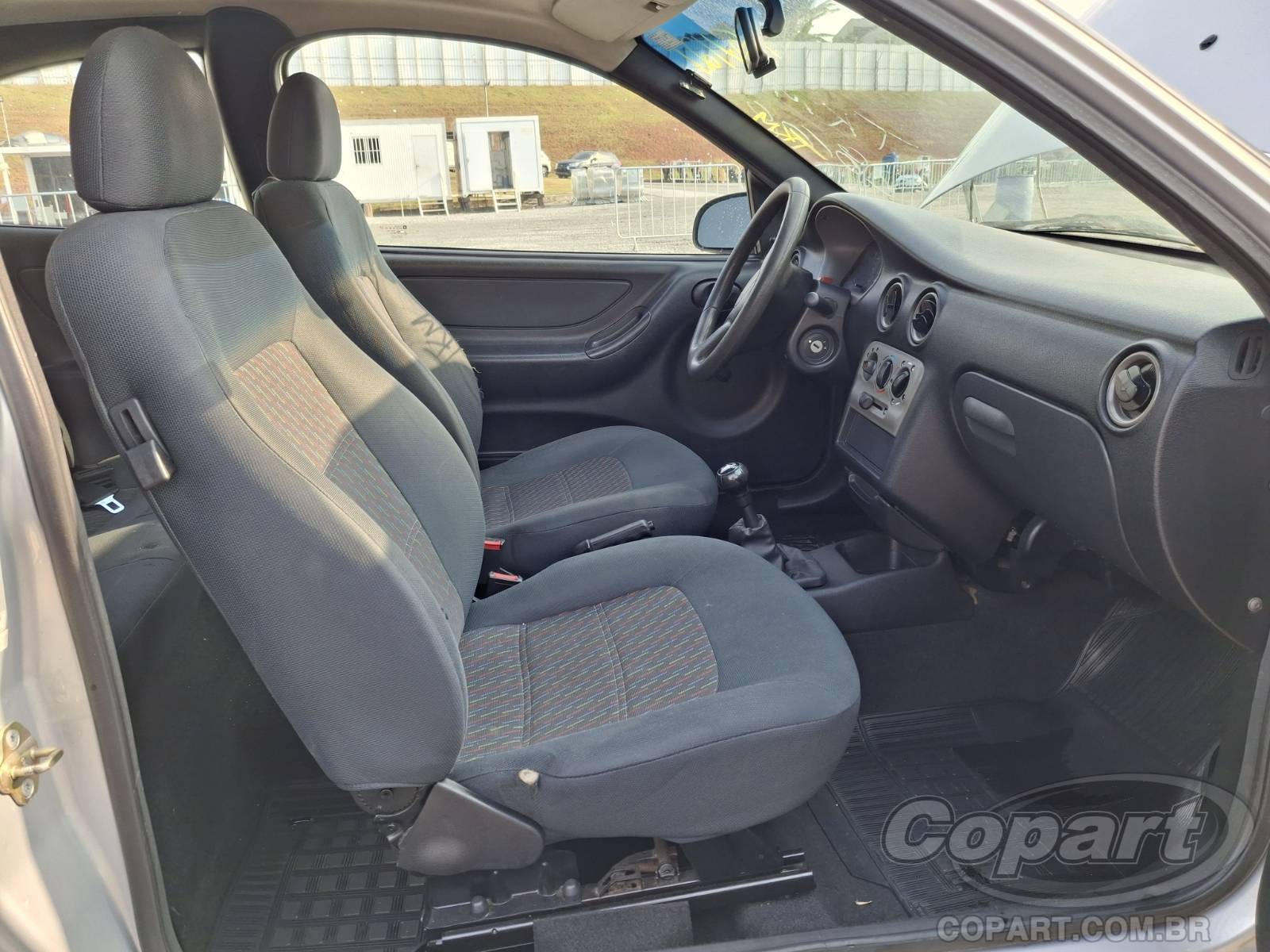 2003 CHEVROLET CELTA — foto 5 de 15