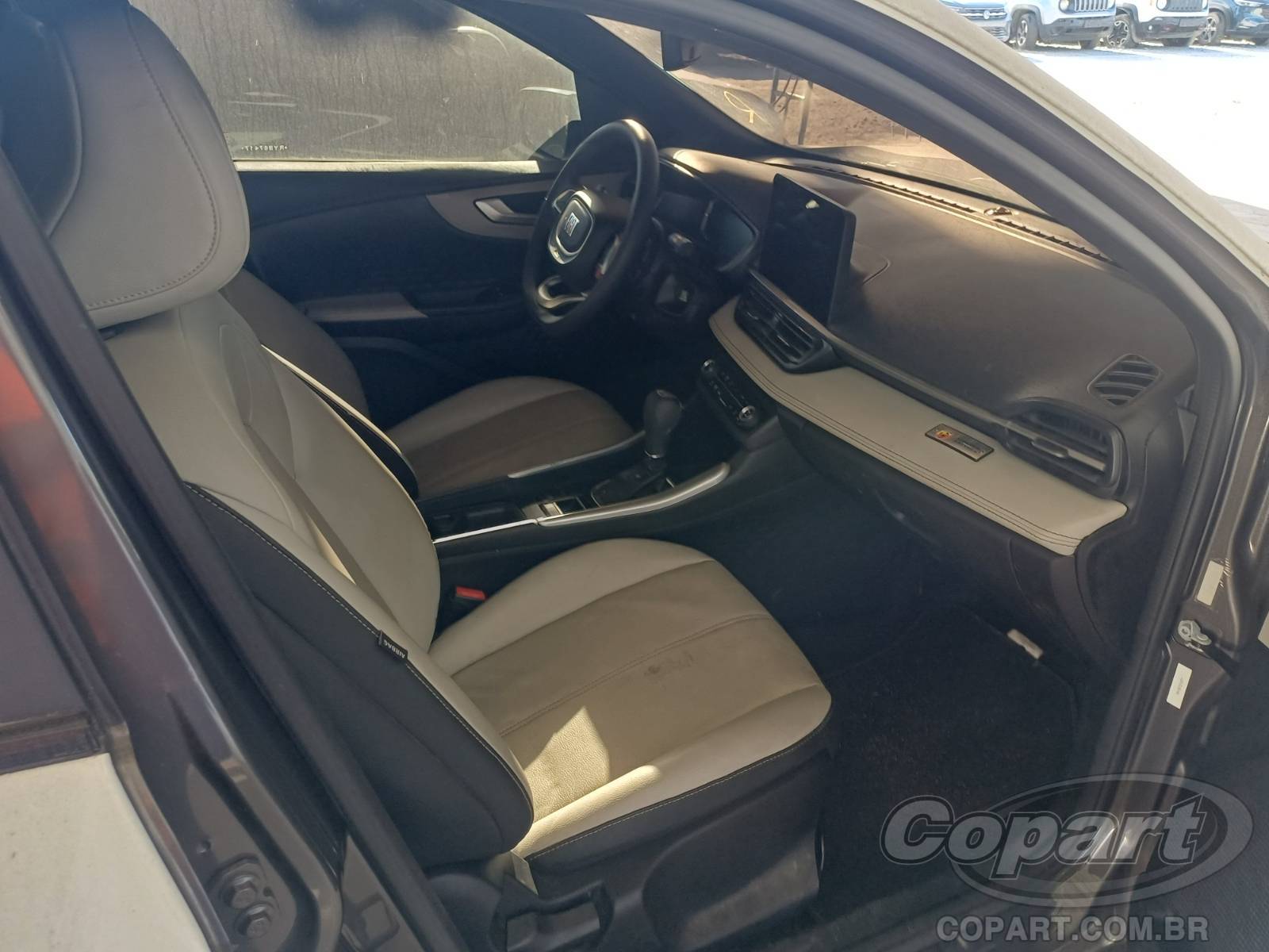 Foto 5: 2024 FIAT FASTBACK
