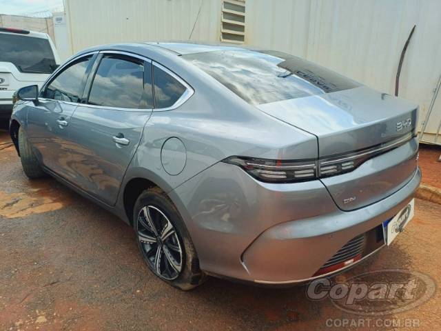 2025 BYD KING 