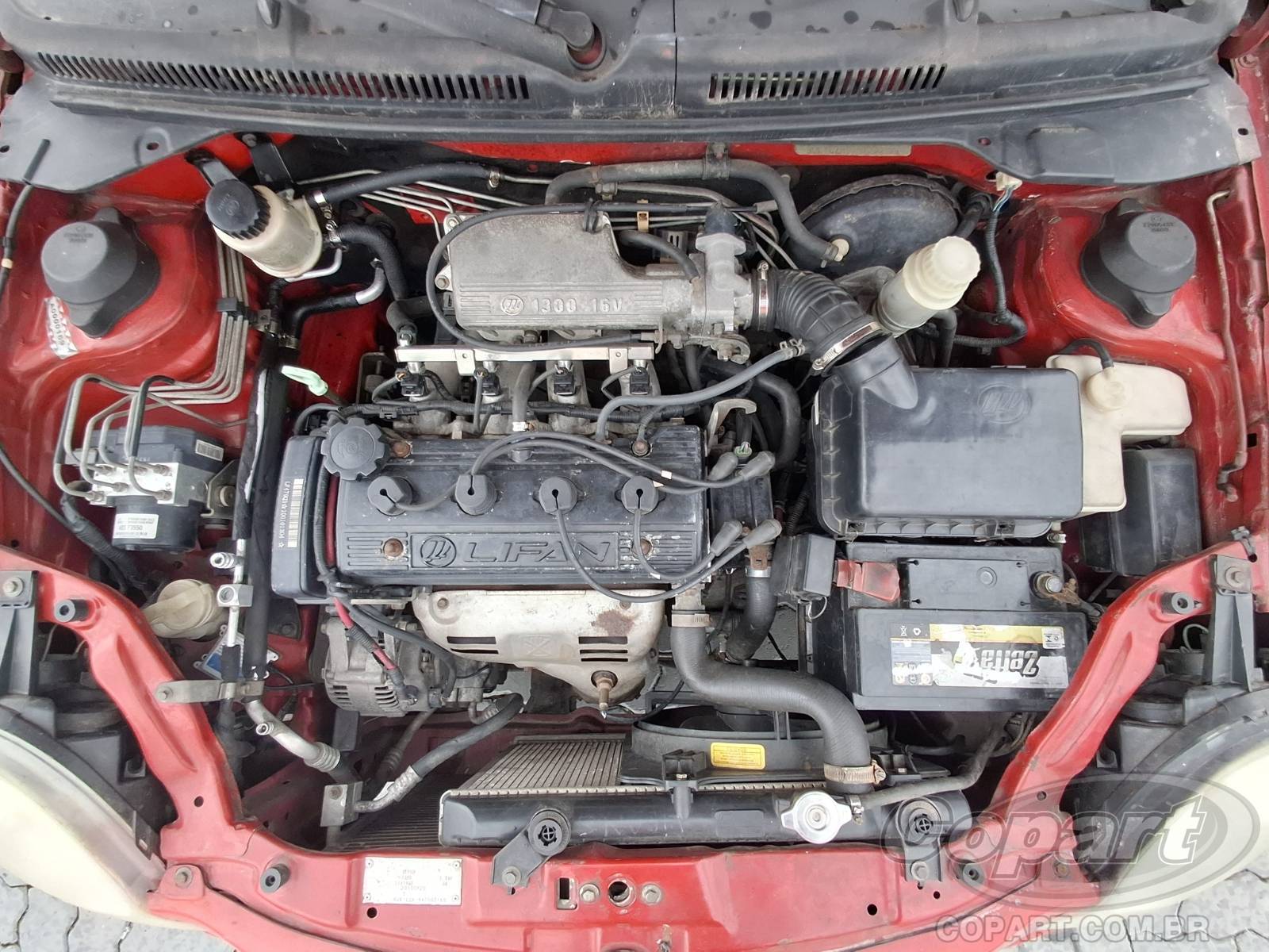 Foto 7 de 10: 2010 LIFAN 320