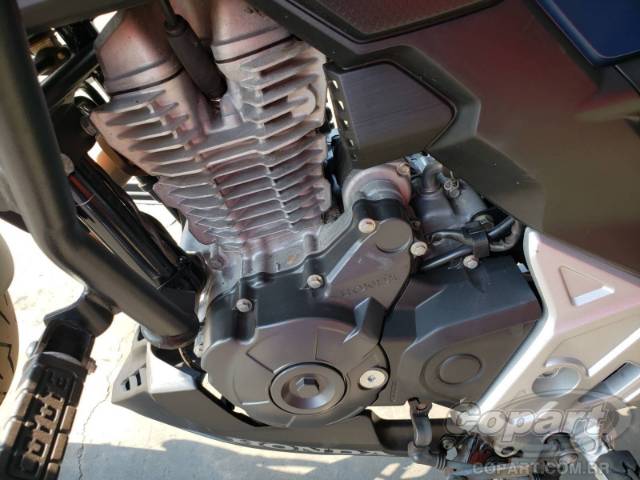 2025 HONDA CB 300F 