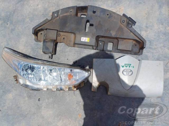 2021 TOYOTA YARIS SEDA 