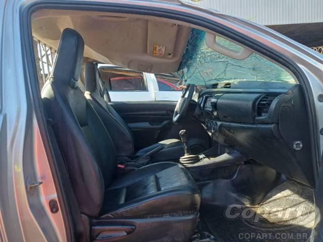 2025 TOYOTA HILUX CS 