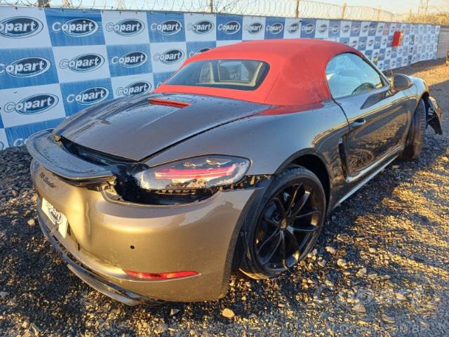 2024 PORSCHE 718 BOXSTER 