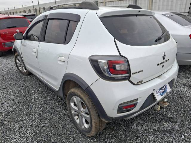 2015 RENAULT SANDERO 