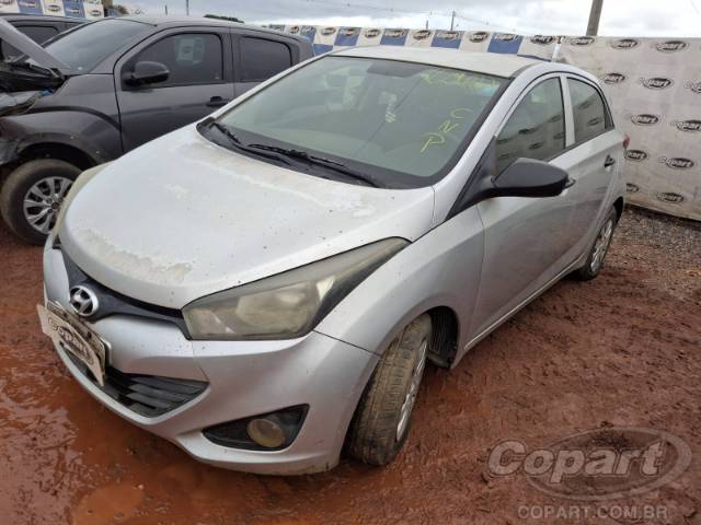 2013 HYUNDAI HB20 