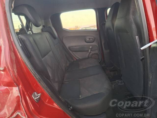 2017 FIAT MOBI 