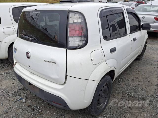 2015 FIAT UNO 