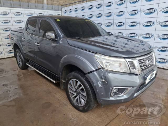 2021 NISSAN FRONTIER CD 