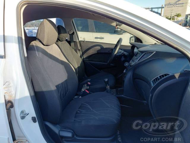 2015 HYUNDAI HB20 