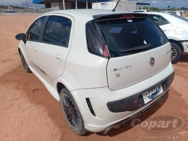 2014 FIAT PUNTO 