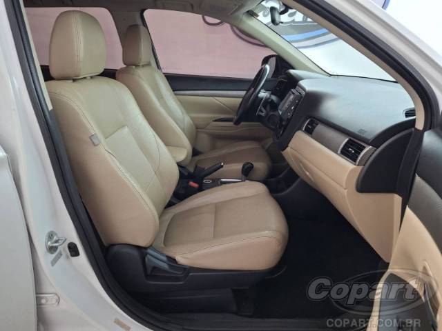 2015 MITSUBISHI OUTLANDER 