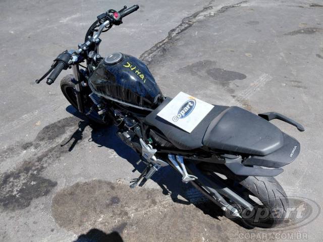 2026 HONDA CB 300F 