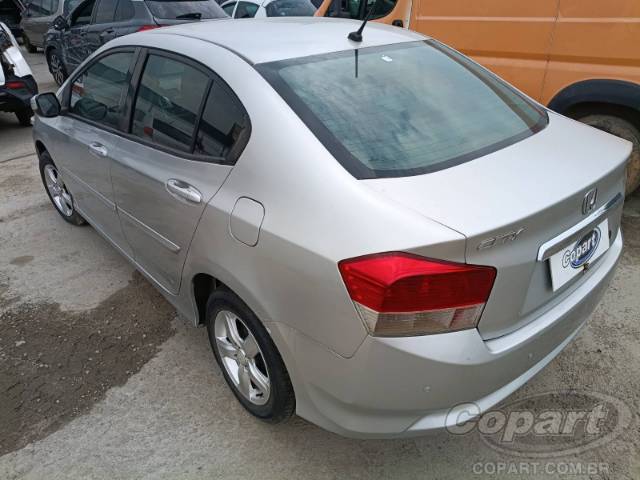 2011 HONDA CITY 