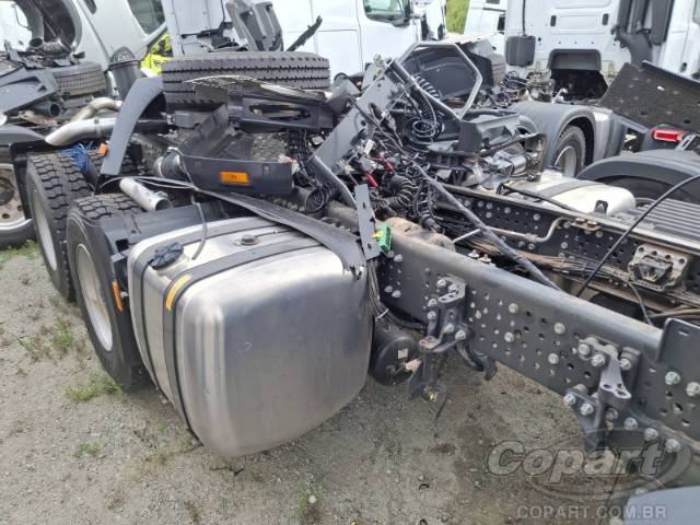 2025 MERCEDES-BENZ Arocs 