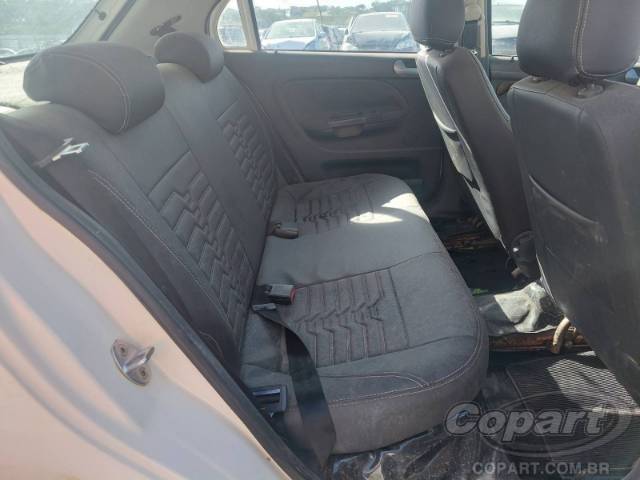 2013 VOLKSWAGEN GOL 