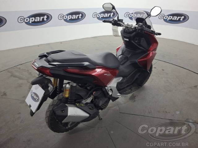 2025 HONDA ADV 