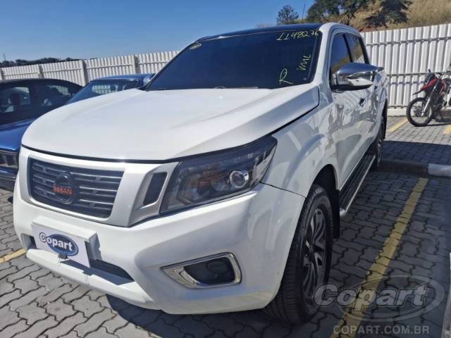 2021 NISSAN FRONTIER CD 