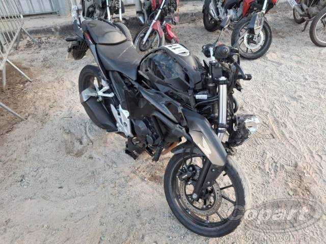 2023 HONDA CB 300F 