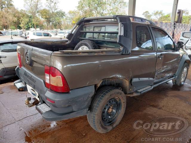 2013 FIAT STRADA 
