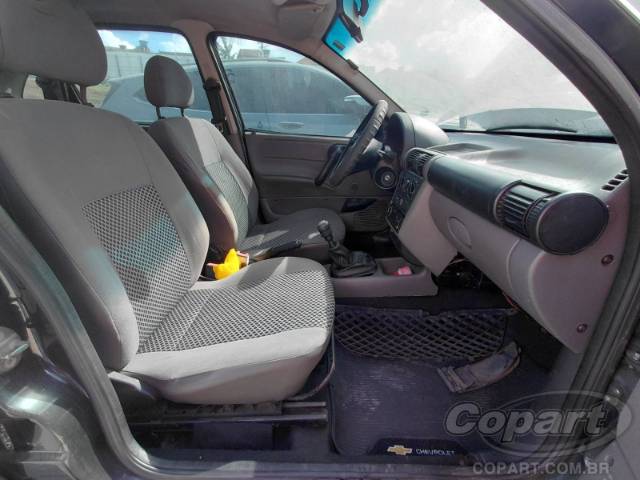 2011 CHEVROLET CLASSIC 