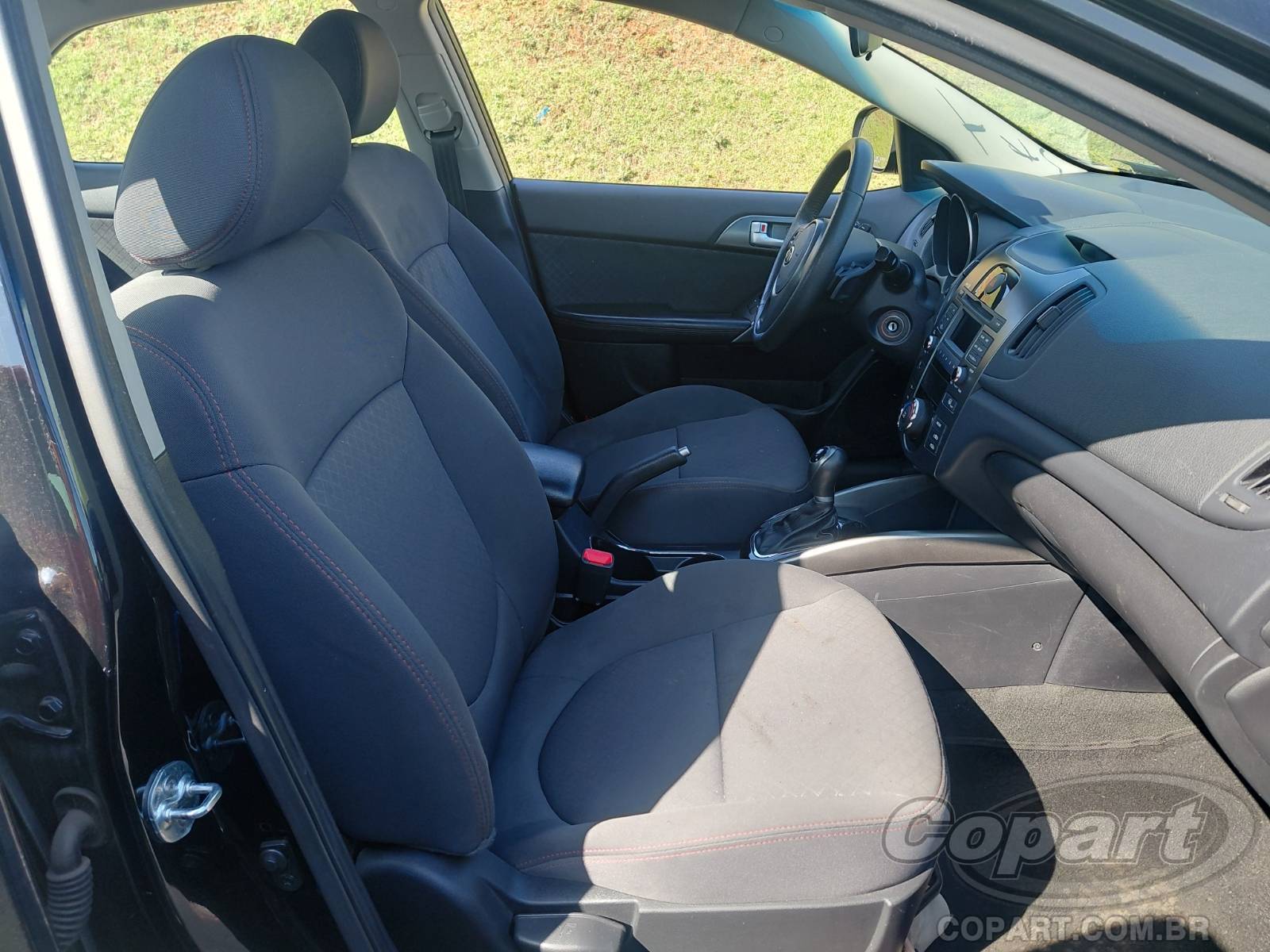 Foto 5: 2013 KIA CERATO