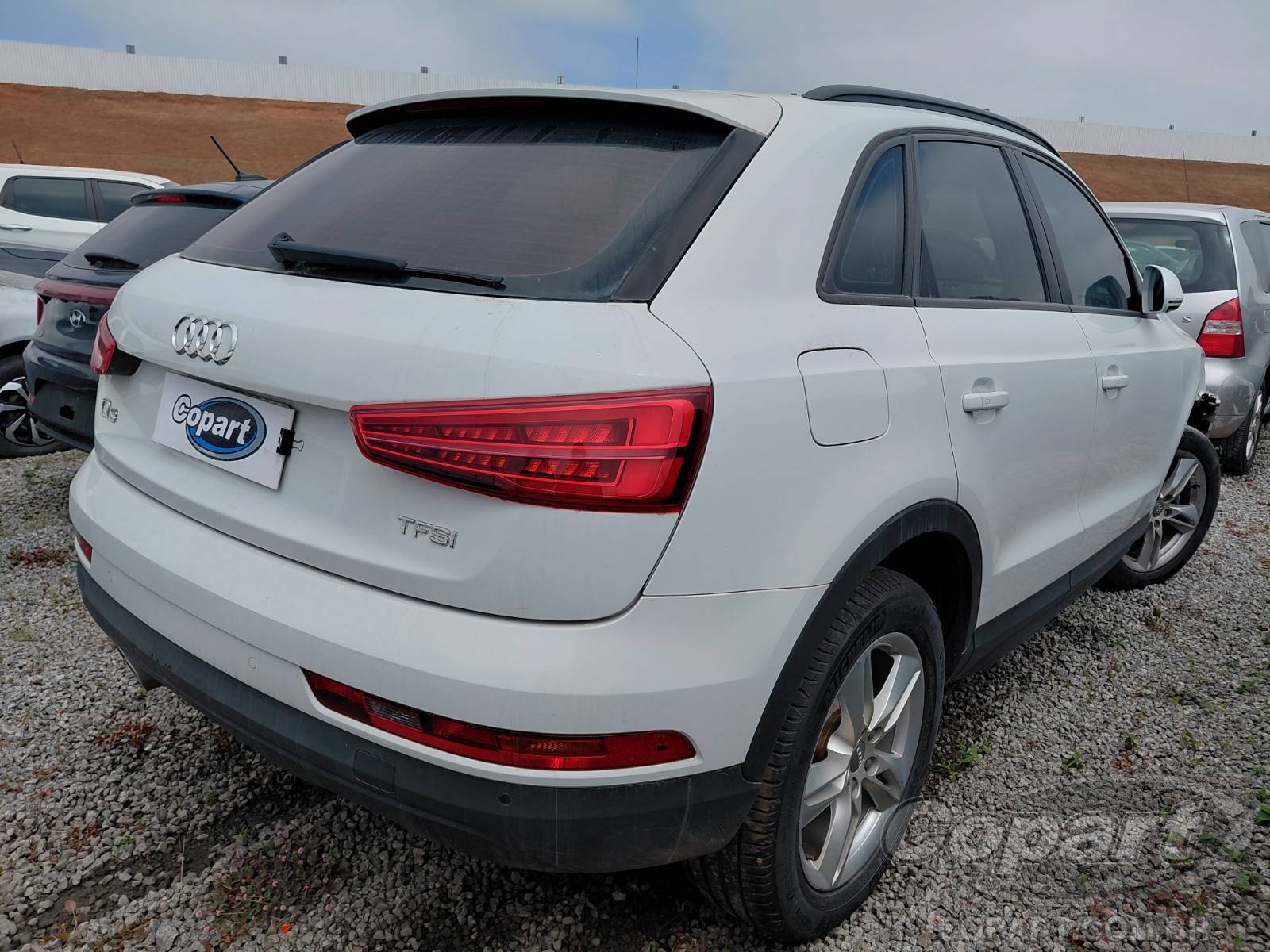 2017 AUDI Q3 — leilão em Itaquaquecetuba/SP (foto 4)