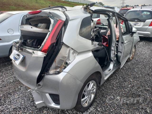 2015 HONDA FIT 