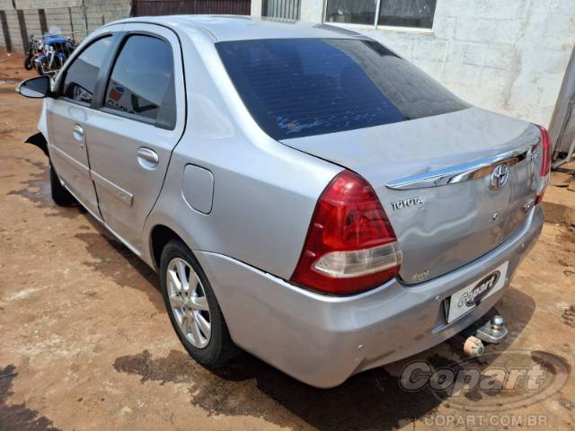 2017 TOYOTA ETIOS SEDA 