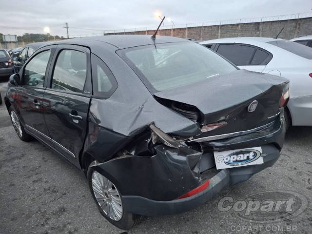 2015 FIAT GRAND SIENA 