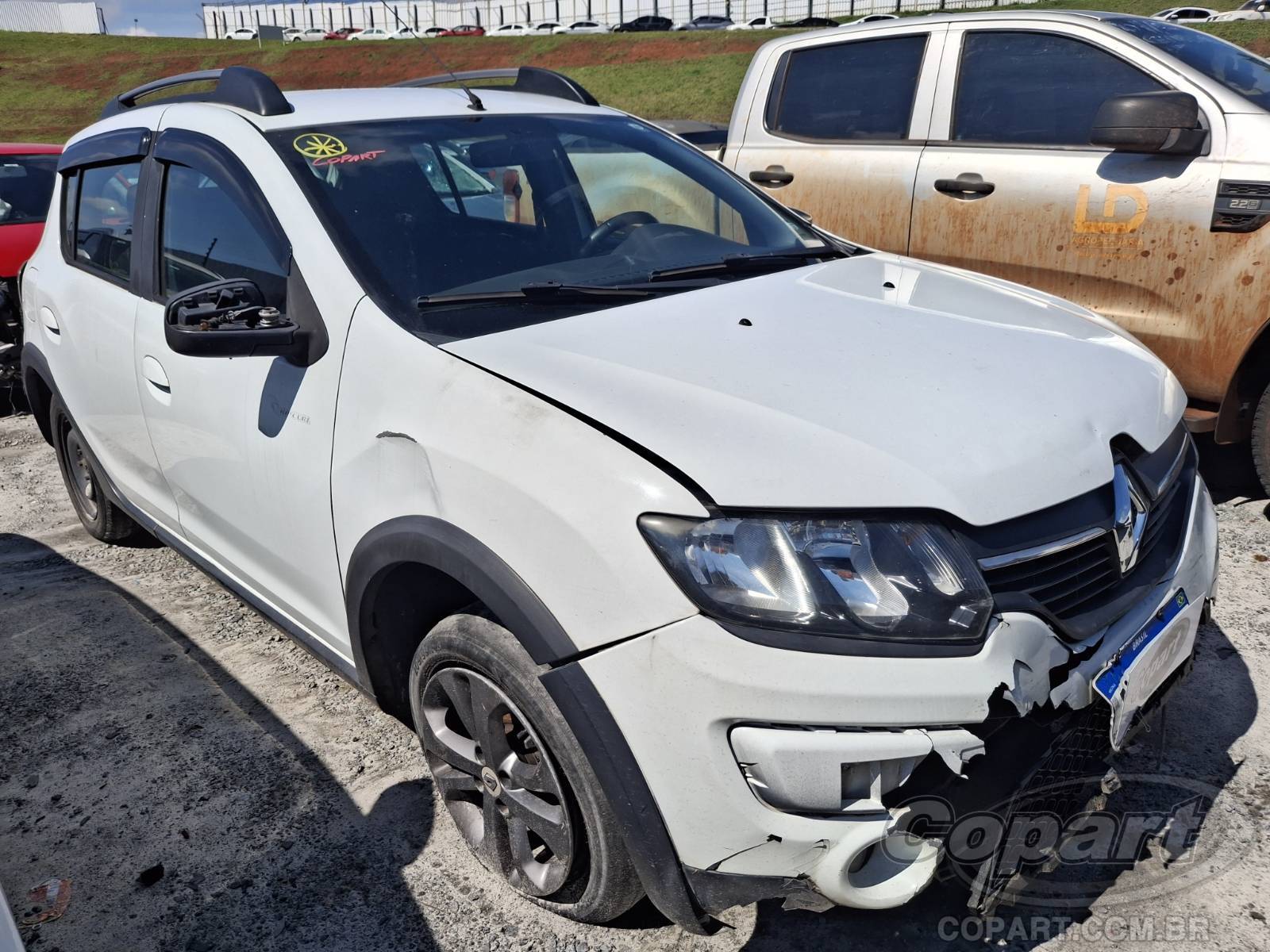 RENAULT SANDERO 2016