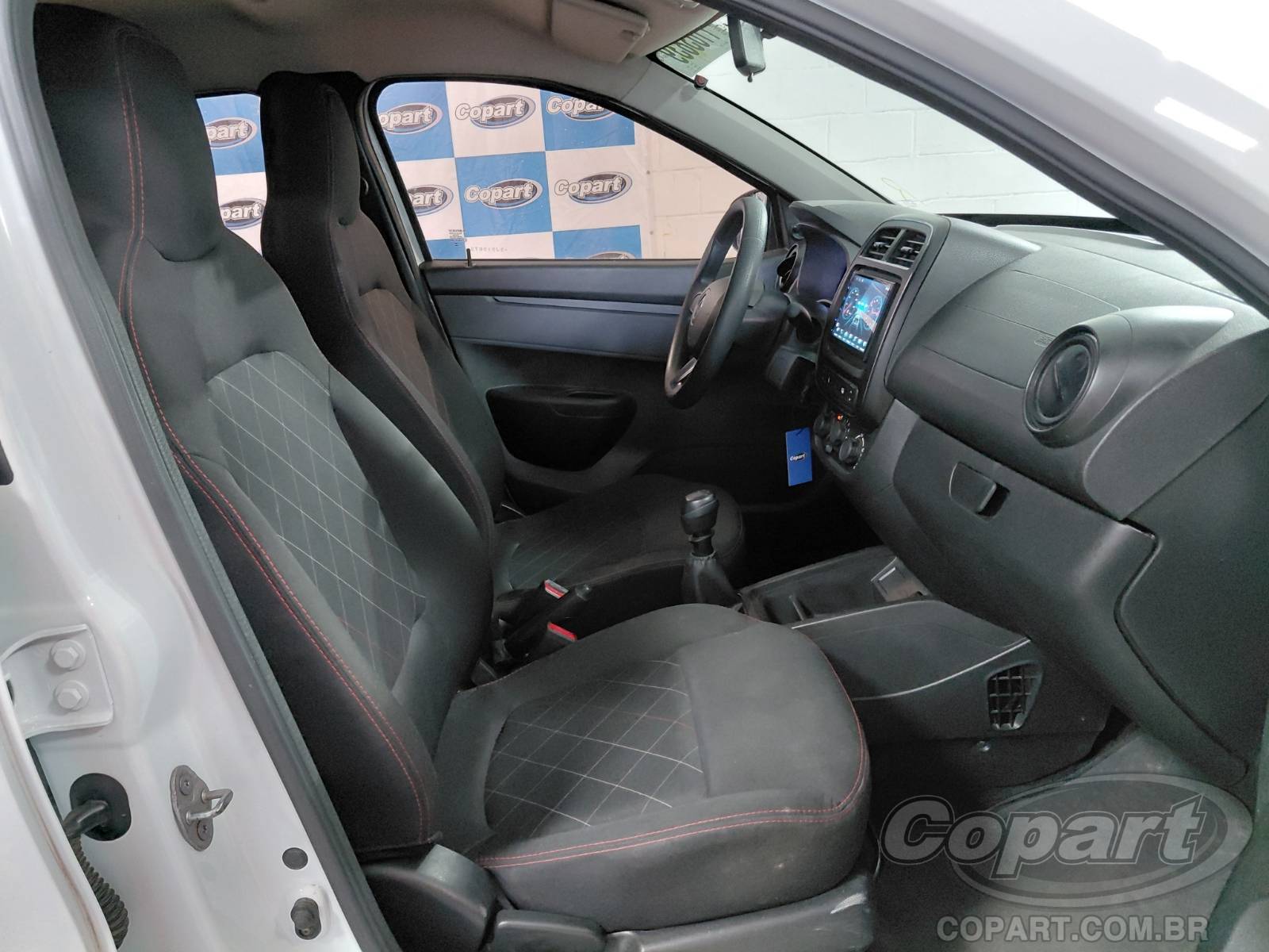 2025 RENAULT KWID — foto 5 de 10