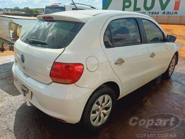 2016 VOLKSWAGEN GOL 