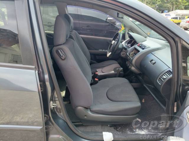 2006 HONDA FIT 