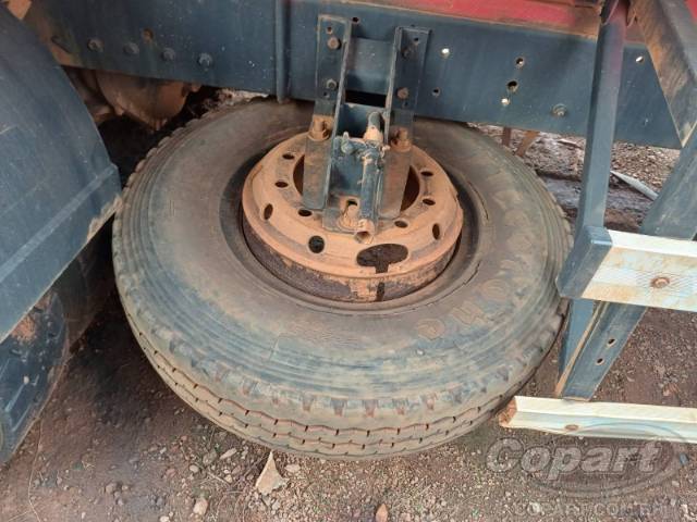 2012 MERCEDES BENZ 2726 