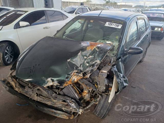 2002 FORD FOCUS 