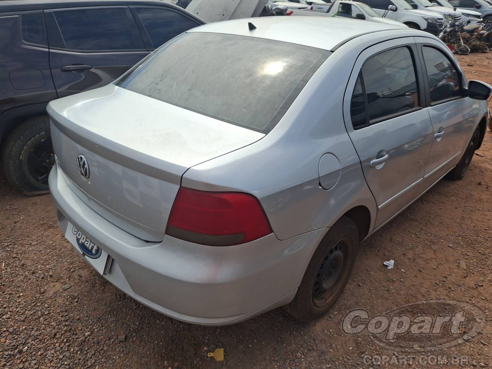 2013 VOLKSWAGEN VOYAGE — foto 4 de 10