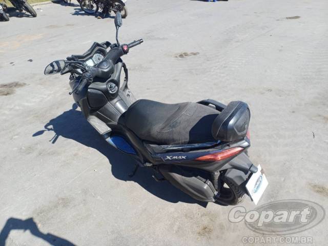 2021 YAMAHA XMAX 