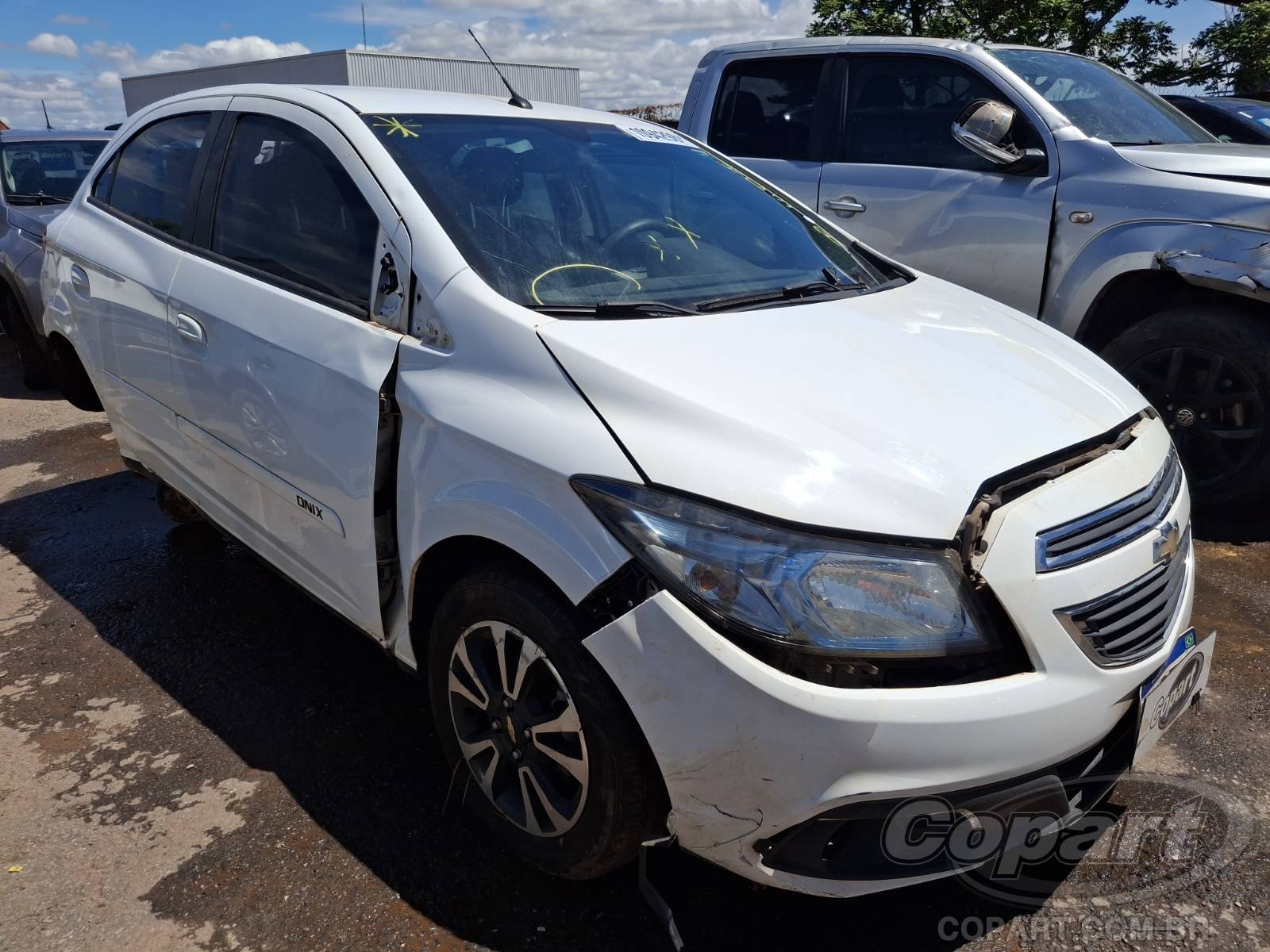 Veículo GM - Chevrolet Onix Chevrolet Onix 2014 1.4 SPE Hatch 2014 em leilão