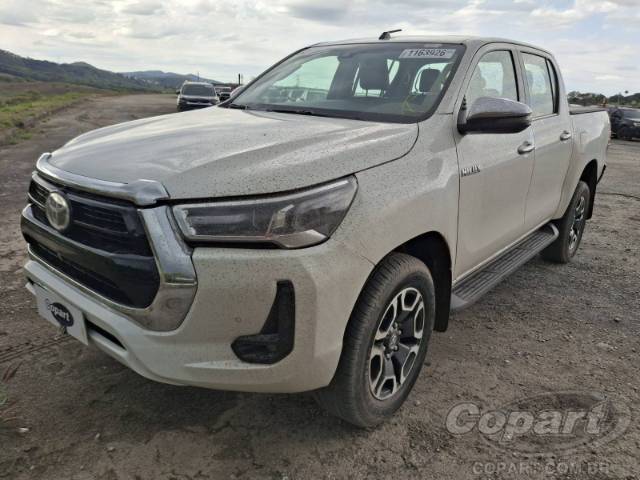 2021 TOYOTA HILUX CD 