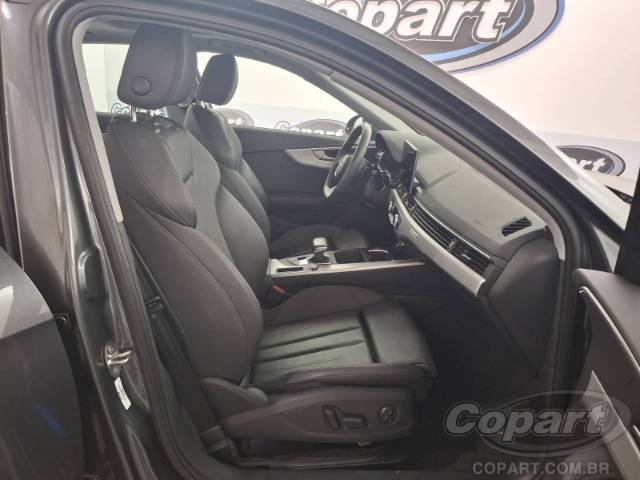 2024 AUDI A4 