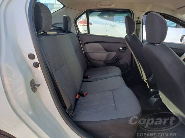 2016 RENAULT LOGAN 