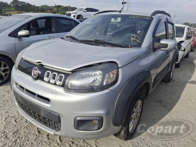 2016 FIAT UNO 
