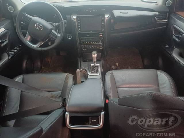 2023 TOYOTA SW4 