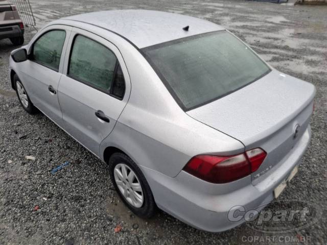 2015 VOLKSWAGEN VOYAGE 